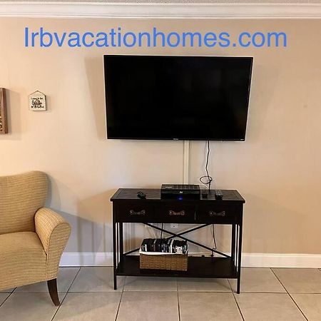 5Bed2Bath Pool Home Walking Distance From Beach! Clearwater Beach Kültér fotó